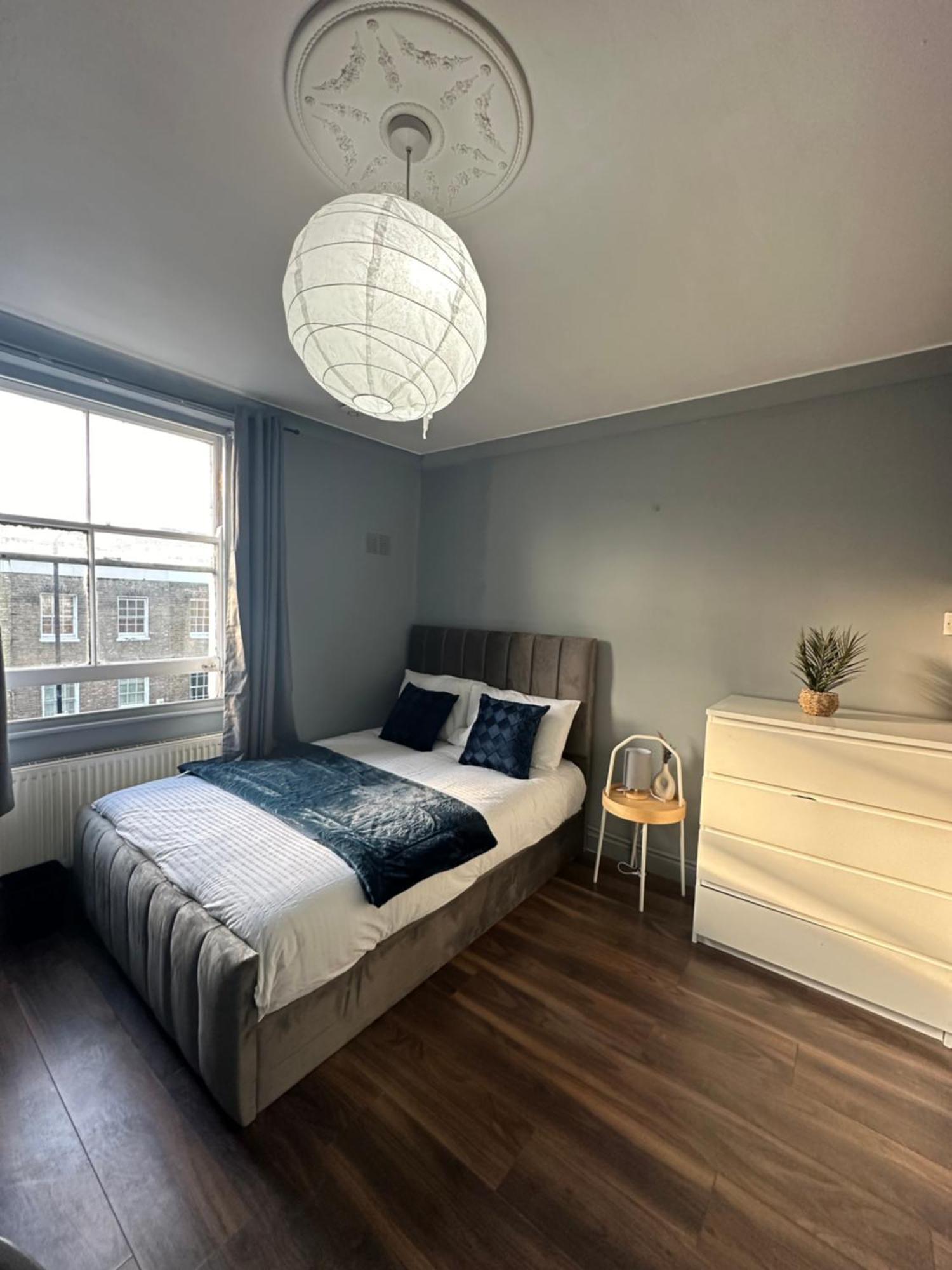 לונדון Luxury Room In A 4 Bedroom Flat! 4 Minutes Walk To Kingscross, St Pancras מראה חיצוני תמונה