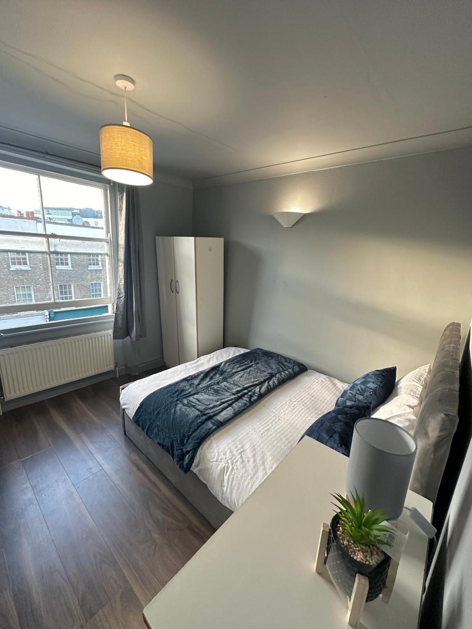 לונדון Luxury Room In A 4 Bedroom Flat! 4 Minutes Walk To Kingscross, St Pancras מראה חיצוני תמונה